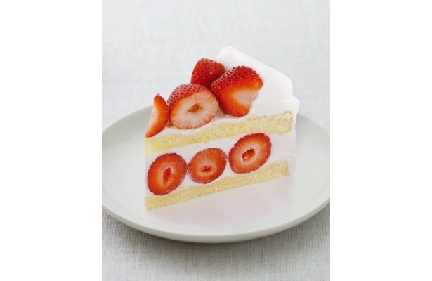 しっかりとしたスポンジ生地が自慢の「イチゴのショートケーキ」(601円)