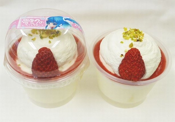 【写真を見る】「雪ミクのいちごレアチーズ」はたっぷりホイップが魅力的！