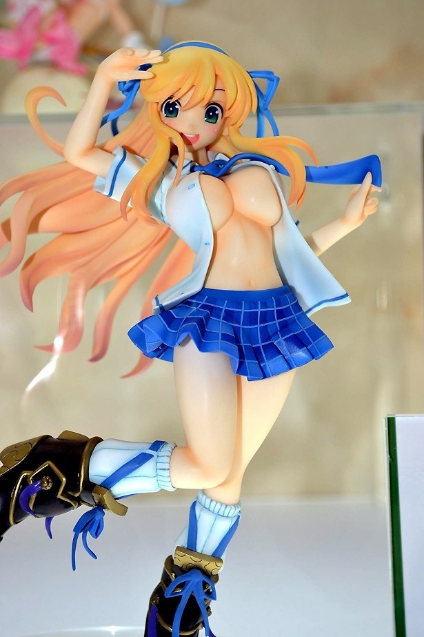 柔らかそうな胸に注目！ワンフェス2013に最新フィギュアが大集結
