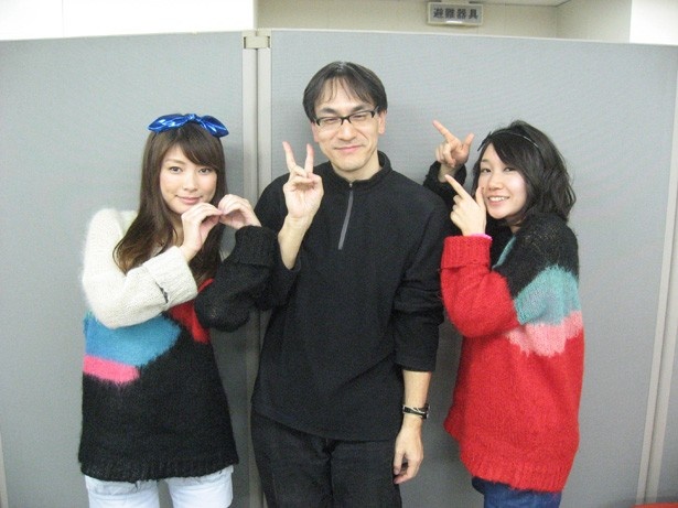 2013年1月25日、所属レコード会社にて。