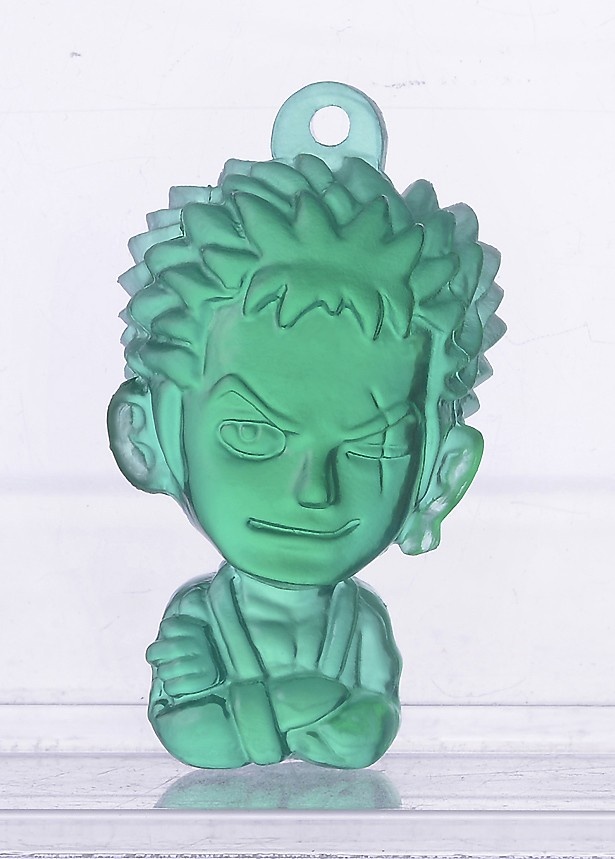 ゾロは髪の毛の色に合わせてグリーンで再現