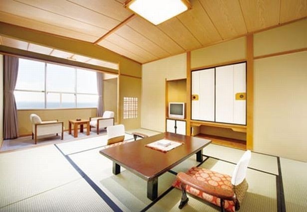 眺望抜群の部屋でのんびり過ごそう