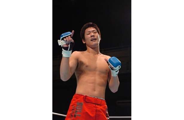 横須賀出身「スーパー10代」が総合格闘技の大舞台に挑む！