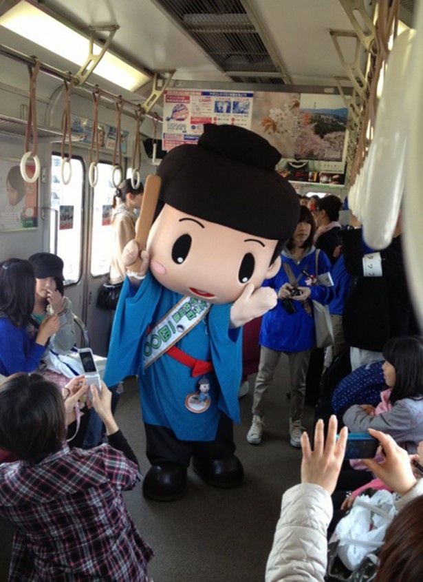 子供たちの笑顔が溢れる列車の旅！