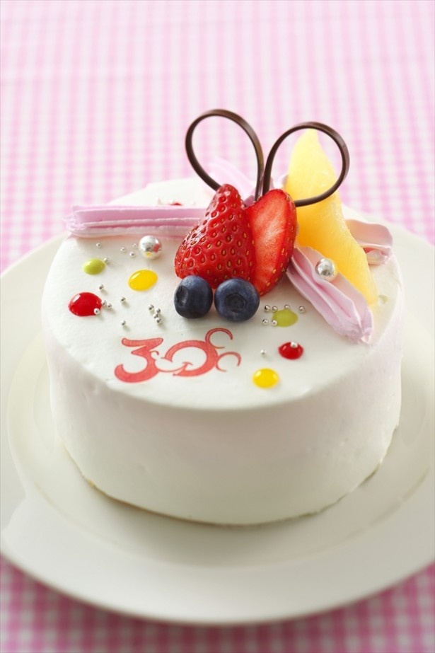 「アニバーサリーケーキ」(980円)