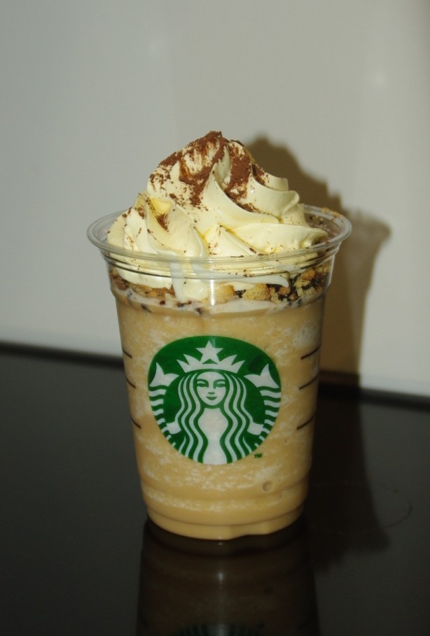 ザクザクの食感がよりデザート的なコーヒー ティラミス フラペチーノ