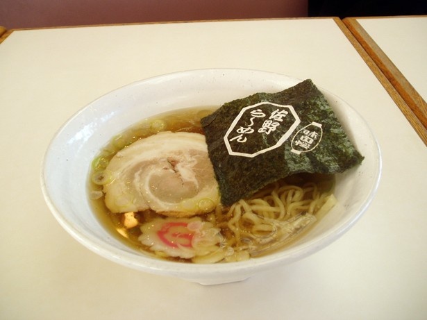 佐野SA(下り線)の「青竹手打ち佐野ラーメン」(800円)
