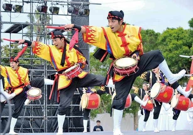 ご当地グルメ以外にも、ステージでの沖縄エイサーなど、地域色豊かな数々のイベントが開催予定