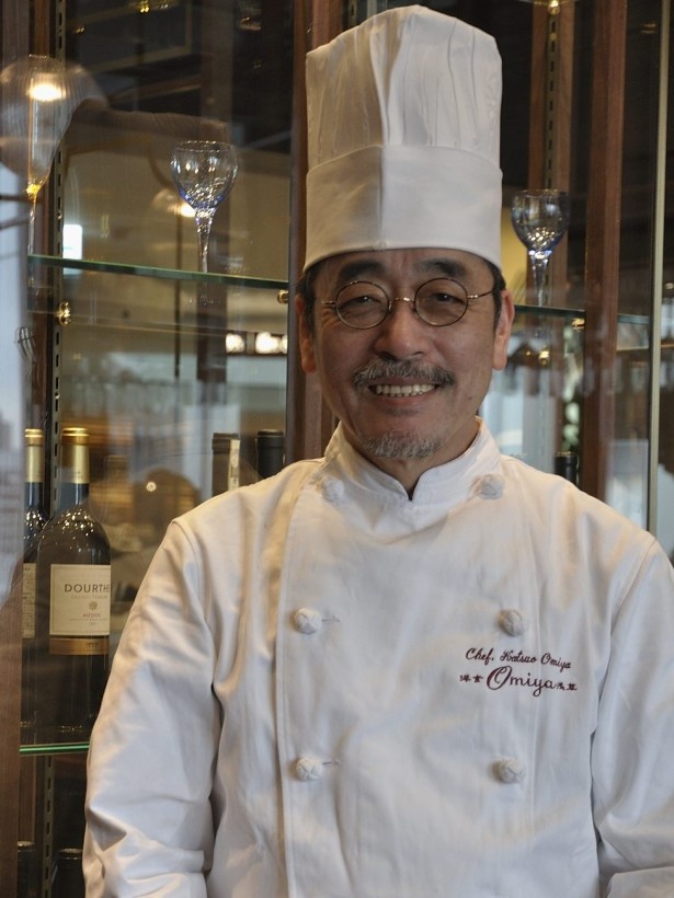 「浅草　キッチン大宮」の大宮勝雄シェフ