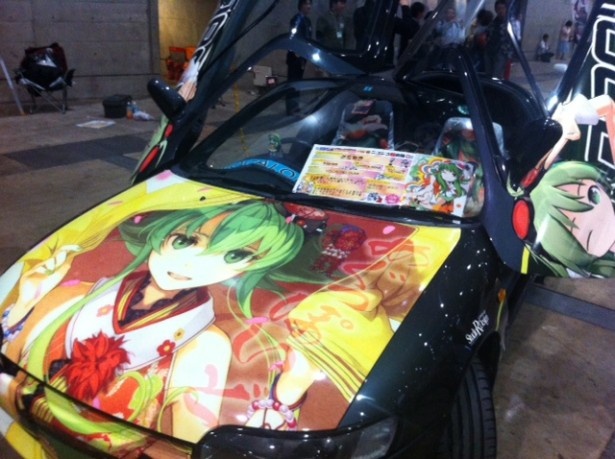 ボーカロイドめぐっぽいどの痛車
