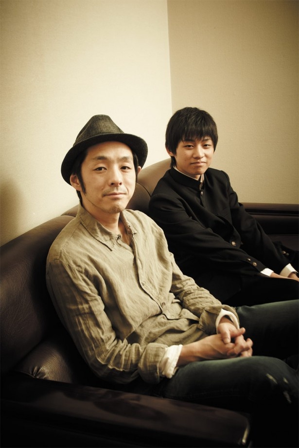 宮藤監督と平岡。時代は違えど“妄想”をしながら育った男子の1人
