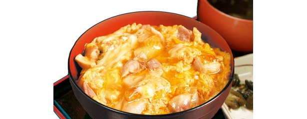 秋田｢秋田比内や｣比内地鶏親子丼1050