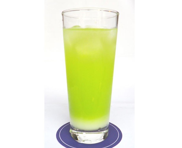 沙織・バジーナをイメージしたドリンク(450円)