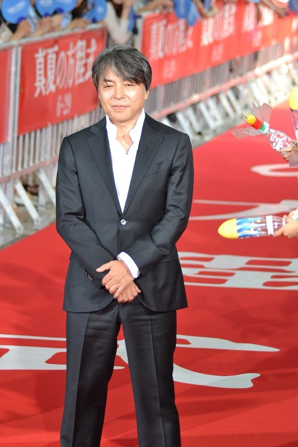 前作『容疑者Xの献身』でもメガホンを取った西谷監督