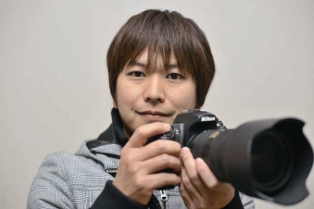 高石工場夜景ツアーには、写真集「工場ディスカバリー」も人気のカメラマン小林哲朗氏が同行し、ツアーの最初に工場の撮影テクニックをレクチャー！
