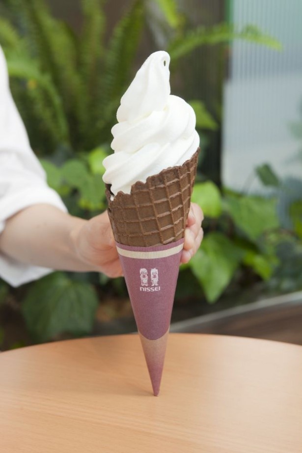ソフトクリーム(350円)