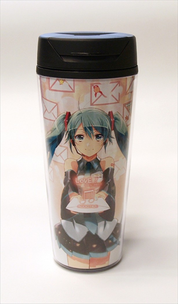 限定グッズのタンブラー