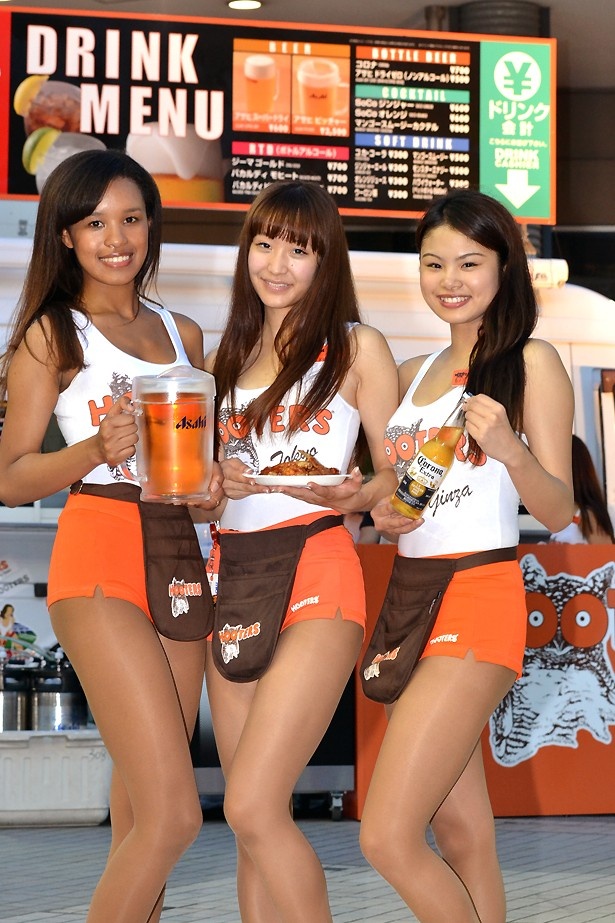 アルコールの他、スムージードリンクなども用意されている