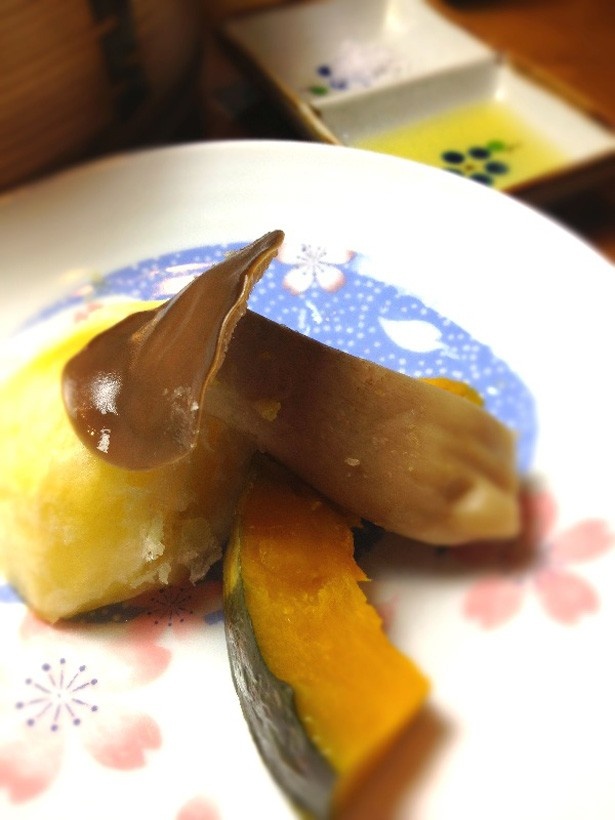 煮野菜をアテにするのも乙。