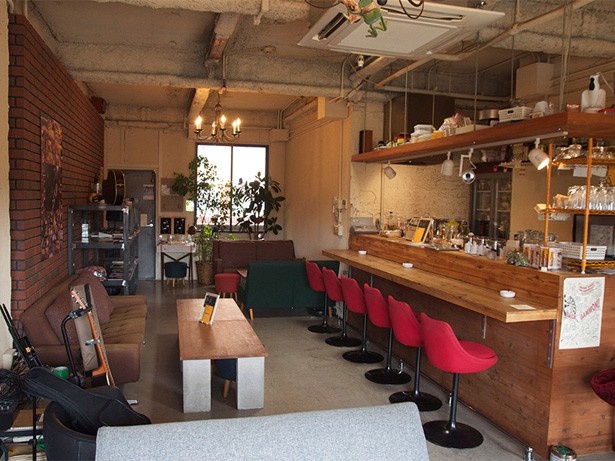カレーとコーヒーが美味しい隠れ家的なお店「タカセガワブルースコーヒー」さんにてインタビュー
