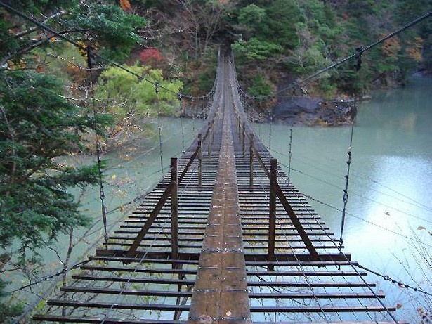 静岡県にある夢の吊橋