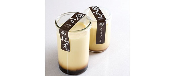 「マルキタプリン本舗」侍のプリン￥480。牛乳（写真左）、卵など北海道の厳選素材で作る濃厚なプリン