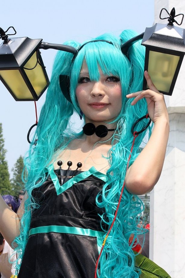 ランプを耳に付けた初音ミク