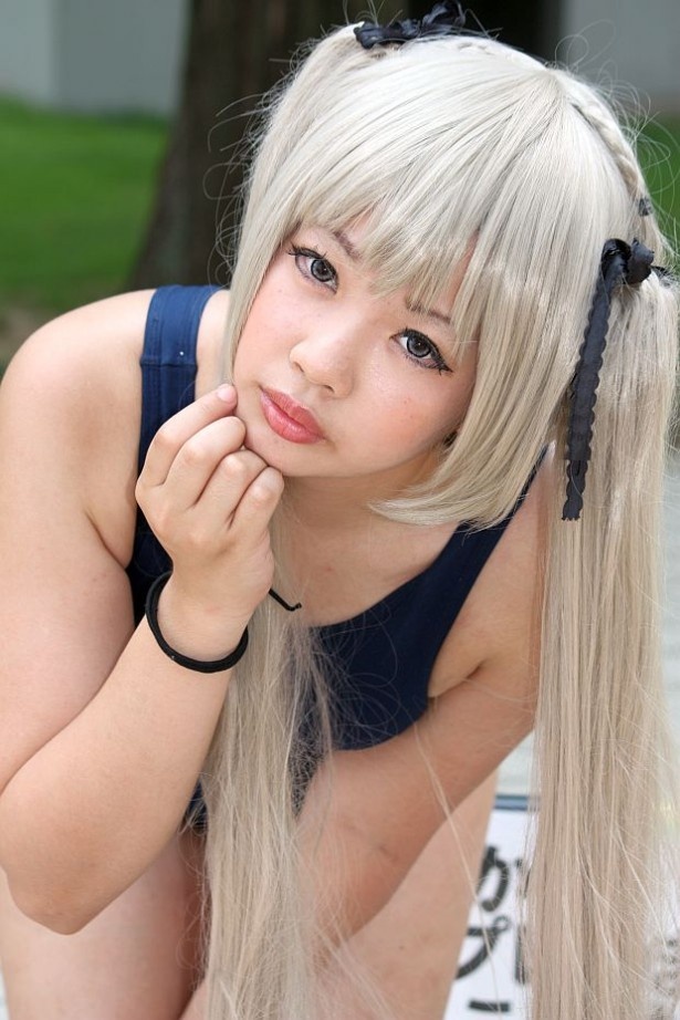 【写真を見る】イカ娘の白スク水も！毎年2万人以上のコスプレイヤーが集まるコミケ会場をレポート