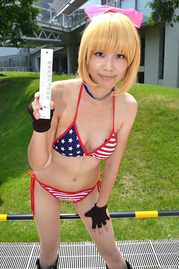 コミケ84 コスプレ広場 8/40