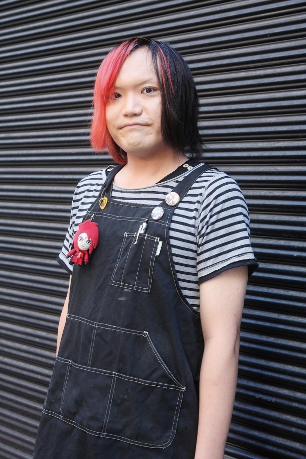 サンコーレアモノショップ2階店長ササキチさん