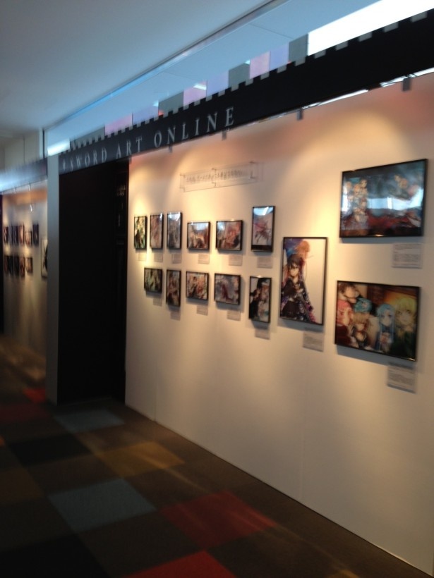 ソードアート・オンラインなどの名場面のイラストを展示