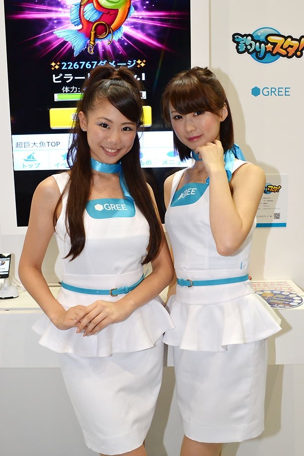 GREEブースのコンパニオン