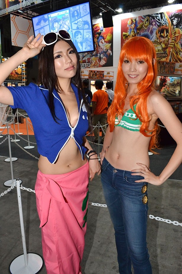 「ONE PIECE」のナミとロビン