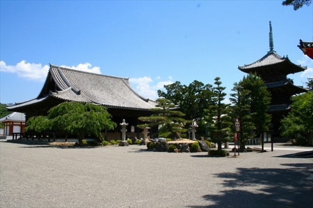 和歌山県に現存する最古の寺、道成寺