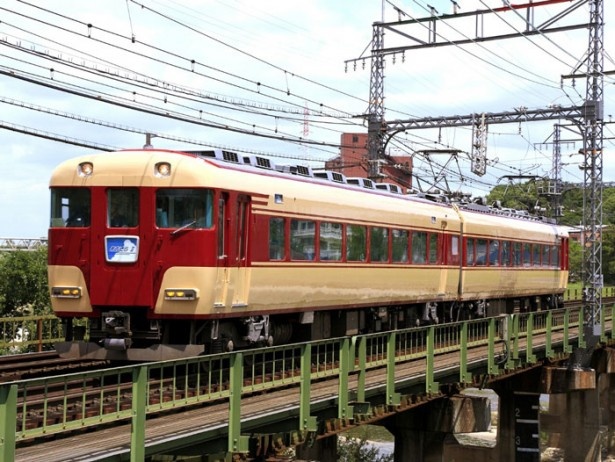 20100系あおぞら号復刻塗装色のあおぞらII