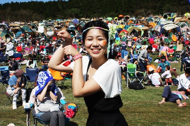 「お花のヘアアクセは日替わりです！」とあやかさん