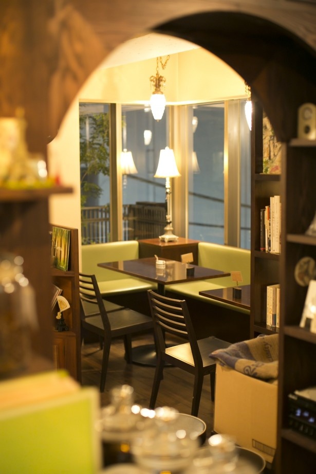 仕事合間の一服にオアシス的なCAFE FACON