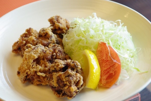 衣がサクサクでしっかり味のついた「唐揚げ梨の磨りおろし漬け」