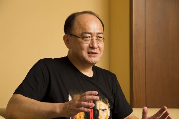 「移動中の新幹線の中なんかで、いっき読みしてほしい」と貴志祐介氏