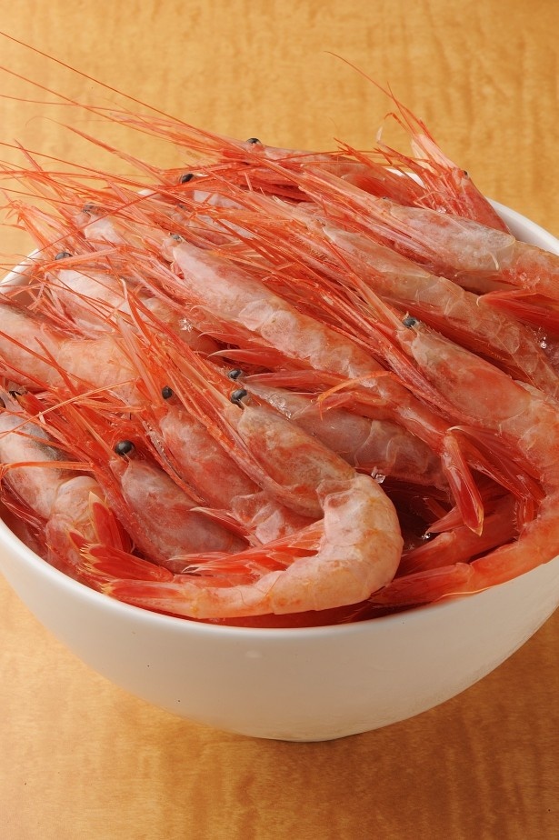留萌産の甘エビは甘味が強くプリプリと引き締まっている