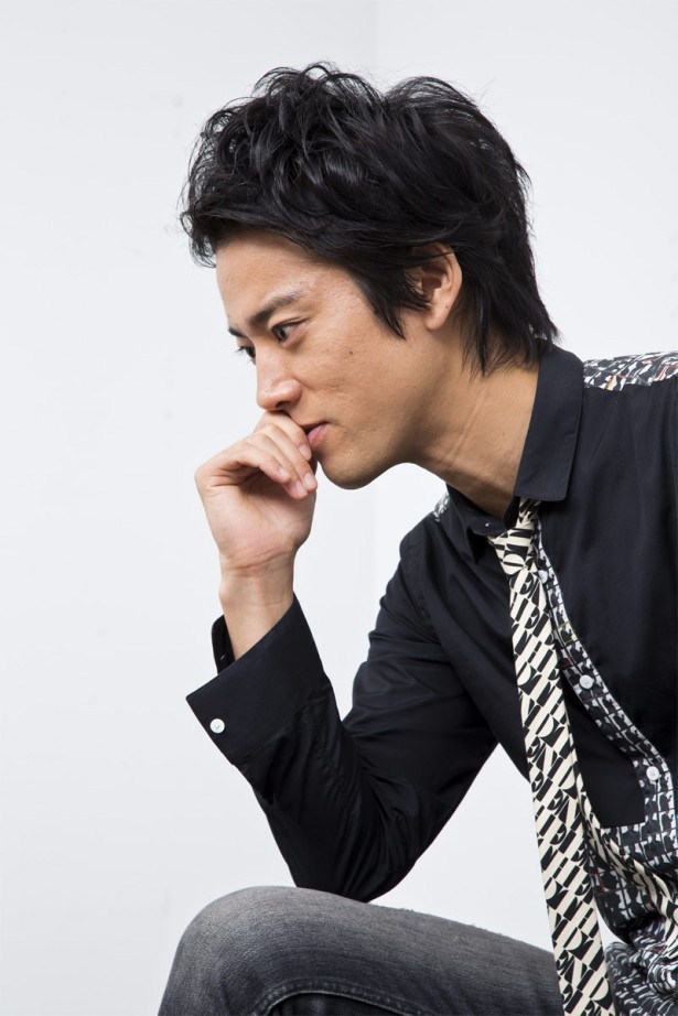 今作のドラマの役柄のまま、「河野勇作(桐谷健太)×THE イナズマ戦隊」名義で10/23にCDデビューも！