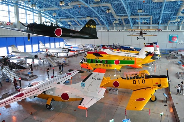 静岡県のエアパーク(航空自衛隊浜松広報館)