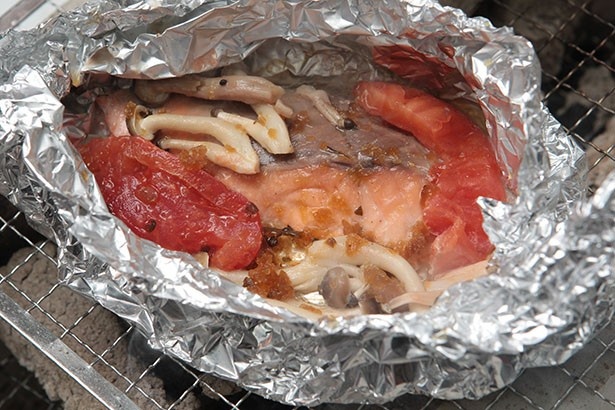 12月限定メニュー、鮭のホイル焼き(800円)