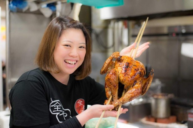 これぞ日本のクリスマス！七面鳥は巨大やきとりで味わおう