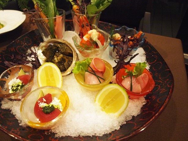 旬の海の幸を使った料理「スミレプレート」