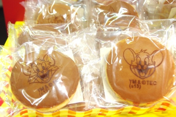 食べるのがもったいない会場限定販売のどらやき