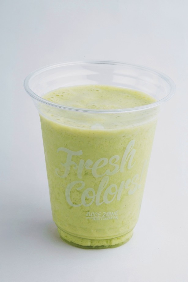 渋谷のJUICE ZONEでは葉緑素を含んだユーグレナなど日本オリジナルスームージーも販売