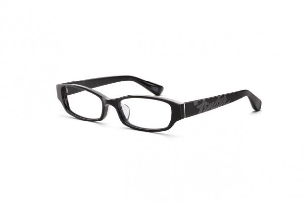 「FENDER003A」(9990円)