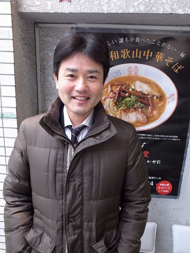 地元和歌山県庁PR担当の大石さん、食べた翌日でもまた食べたくなると大絶賛