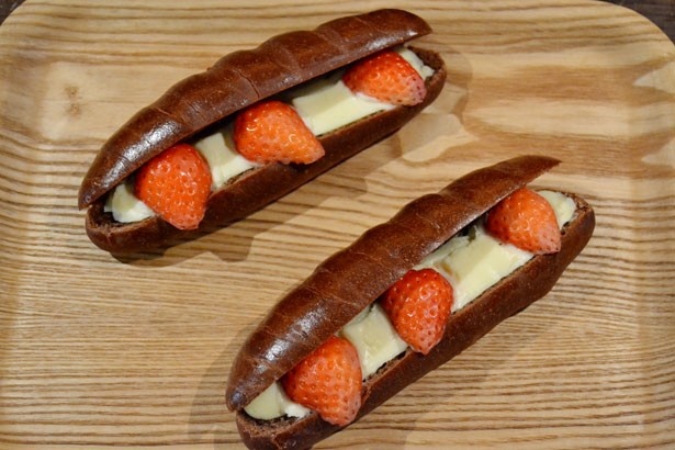 さがほのかイチゴチョコスティック